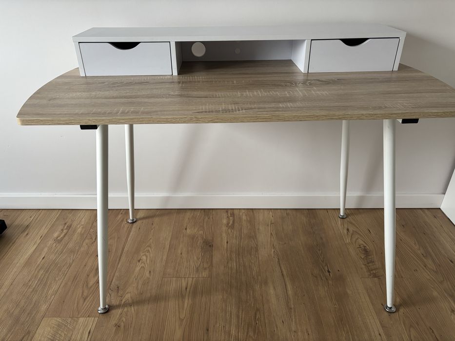 Biurko 120x60 z połką i szufladami