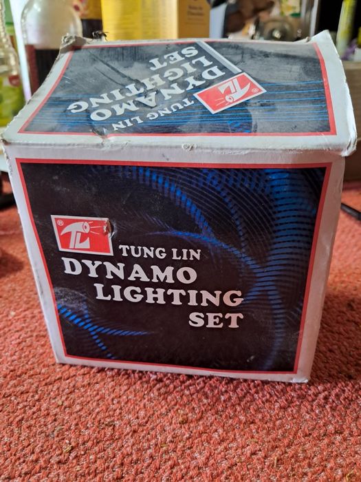 Conjunto  dinamo para bicicleta pasteleira