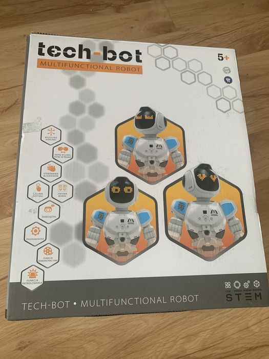 Robot tech-bot zdalnie sterowany