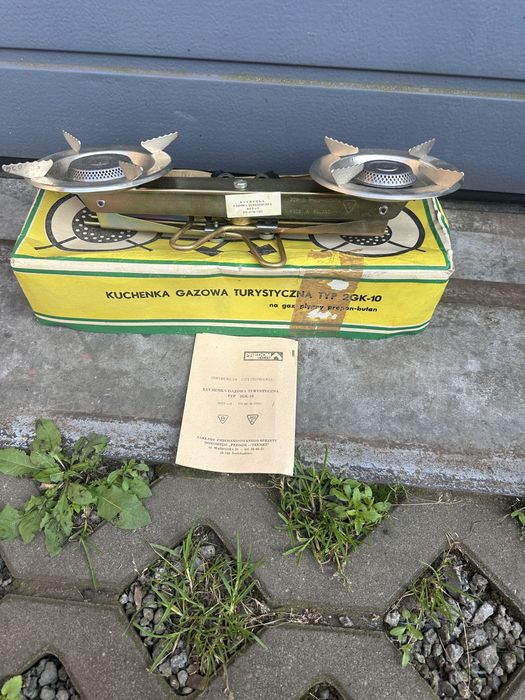 PalnikNowa Kuchnia kuchenka gazowa turystyczna podwójna typ 2GK-10