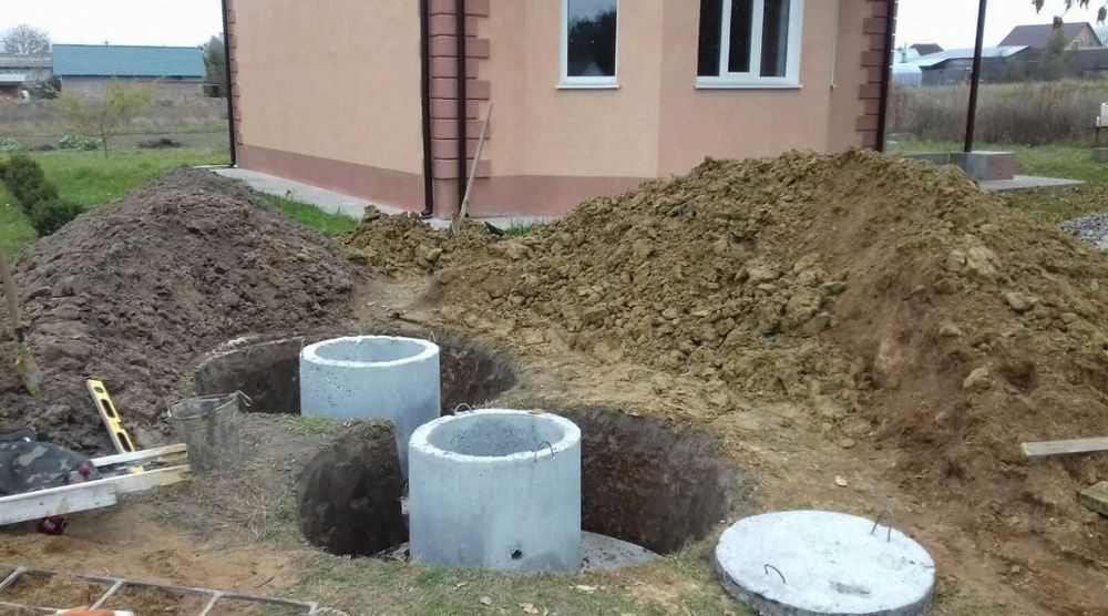 Під ключ копка вигрібної ями, каналізації, септика. 9-20 м3