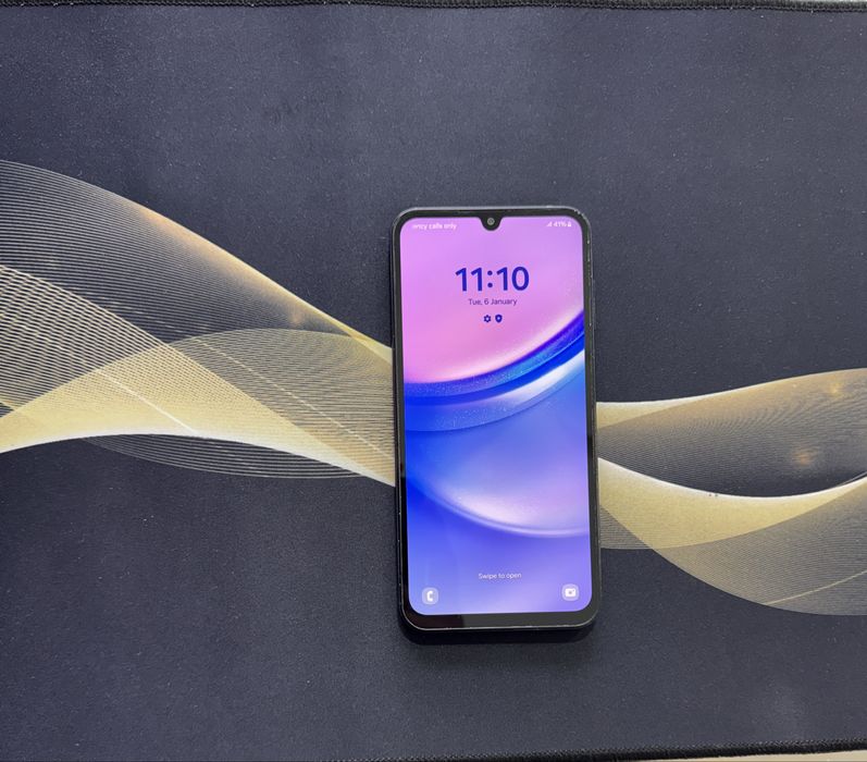 Samsung A15 4/128GB.