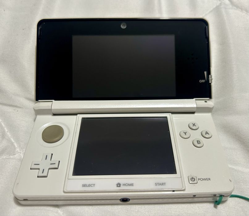 Nintendo 3DS branca