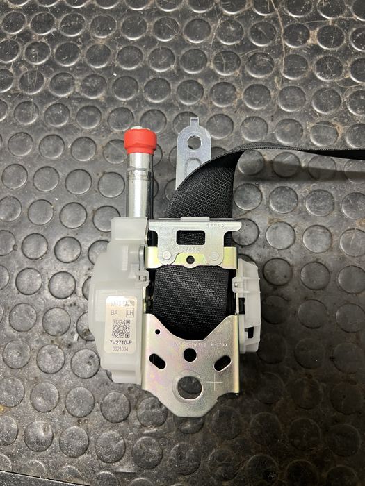 Відновлення ремнів безпеки авто