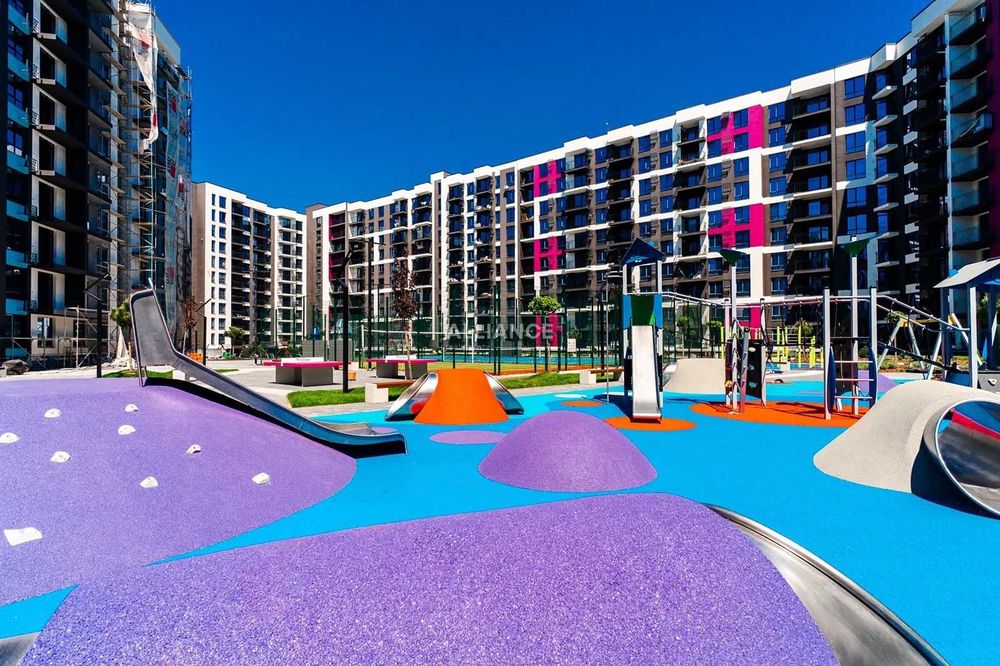 Здана 2 кім 61м в ЖК Family Plaza в 1 черзі з газом готова до ремонту