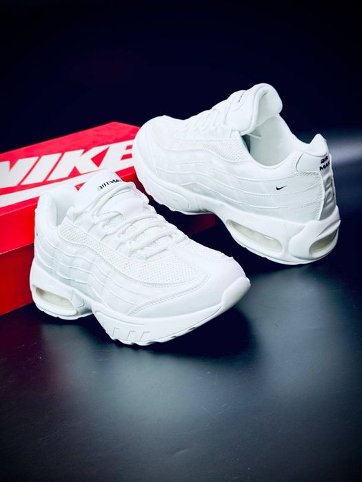 Кожаные кросовки белые мужские Nike 95 колекция Найк 2026!! Nike air max 95 ! Мужские осенние кросовки найк ! Белые найки Топ качество