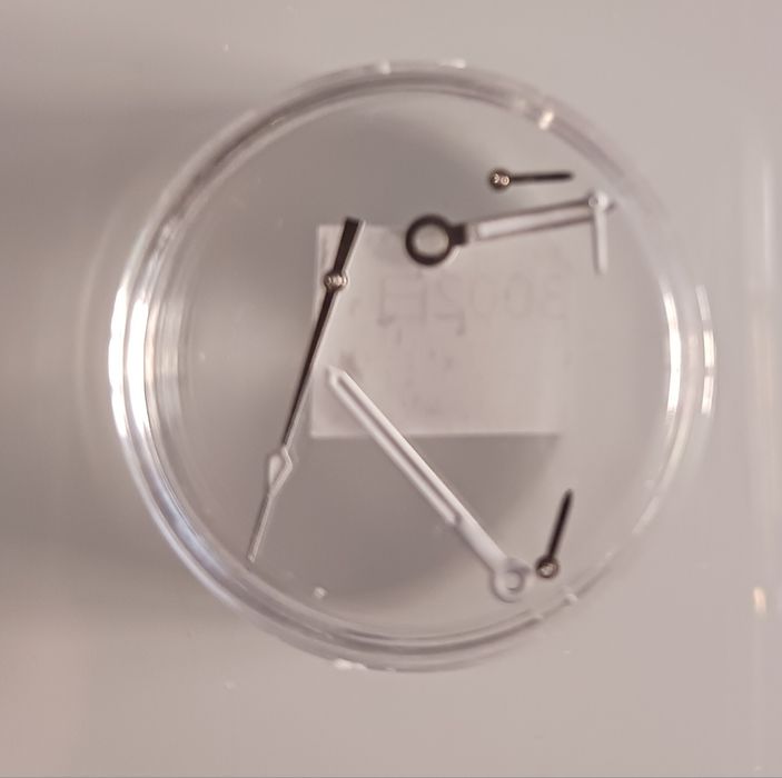 Ponteiros tipo speedmaster movimento quartz vk63