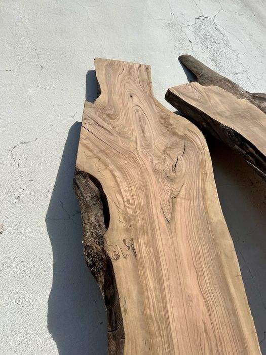 Tábua de Oliveira em Madeira Maciça | Peça Única