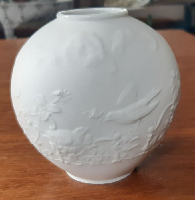 Piękny wazon porcelanowy- Hutschenreuther- Biskwit