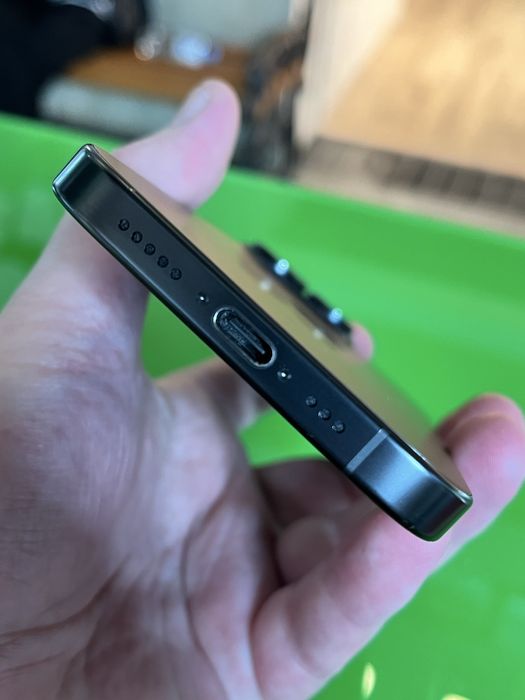 Магазин! iPhone 16 Pro 256gb Black Neverlock! Гарантія! Обмін!
