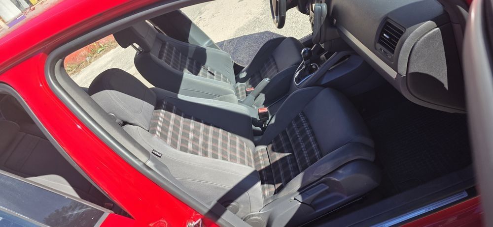 Vw golf V GTI DSG 200CV