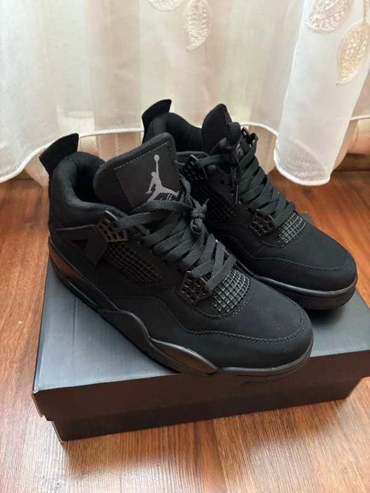 Jordan 4, czarne  .41