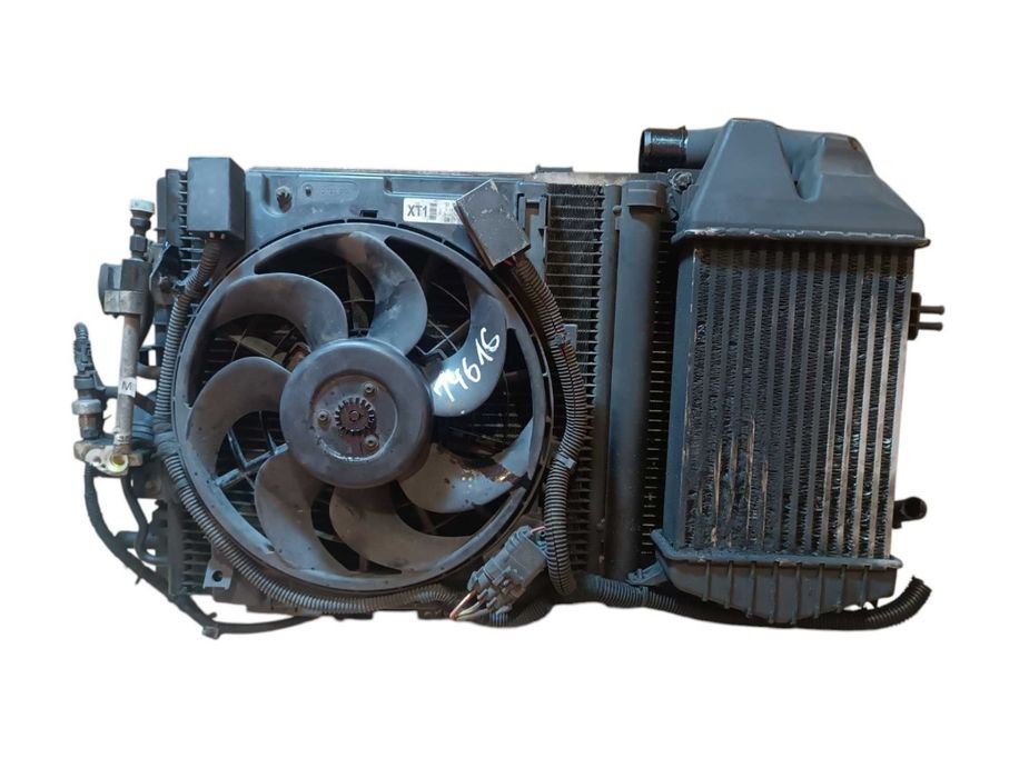 Chłodnica Wody Klimatyzacji Wentylatory Astra H Zafira B 1.7 1.9 CDTI