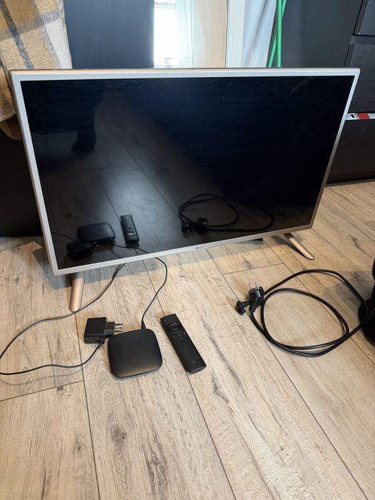 Telewizor LG 32 cale + xiaomi mibox