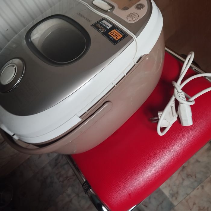 Мультиварка Redmond