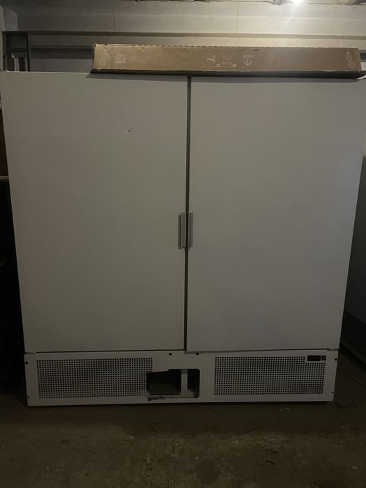 Продам промисловий холодик