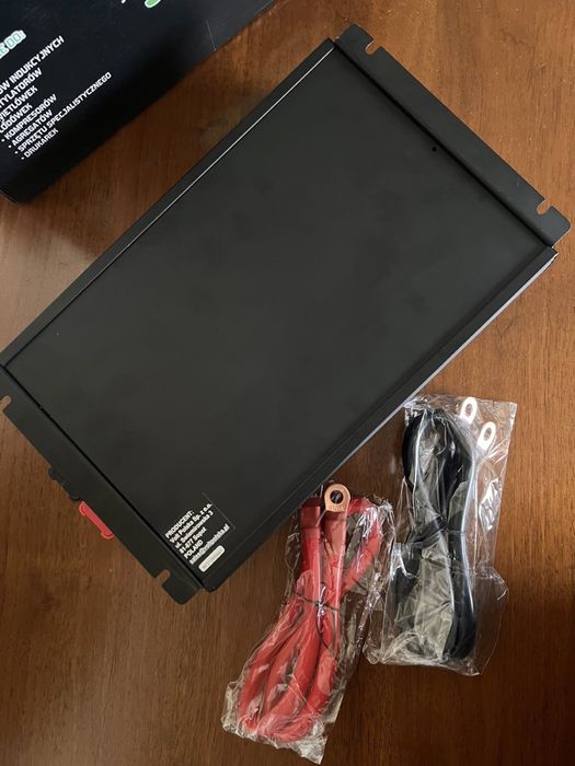 Перетворювач напруги   5000 Інвертор Volt Polska