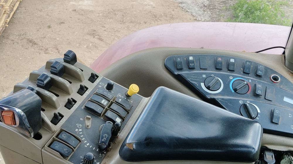 Case magnum mx255