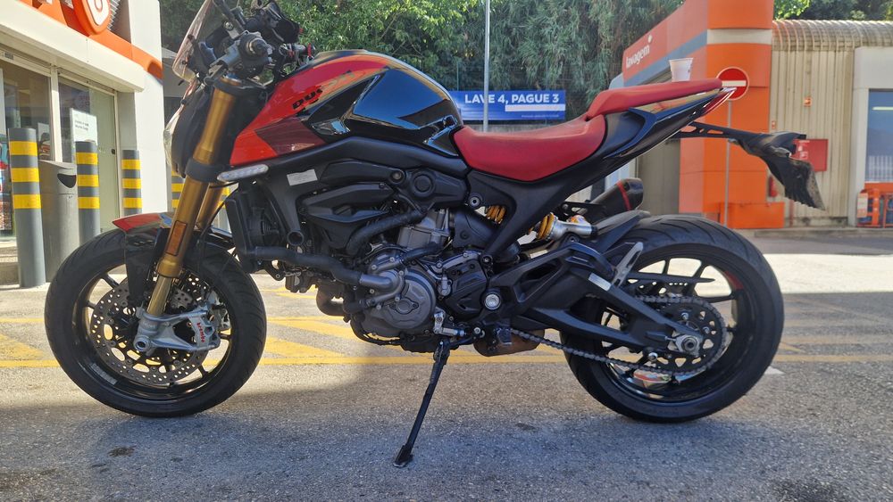 Ducati monster sp (937)