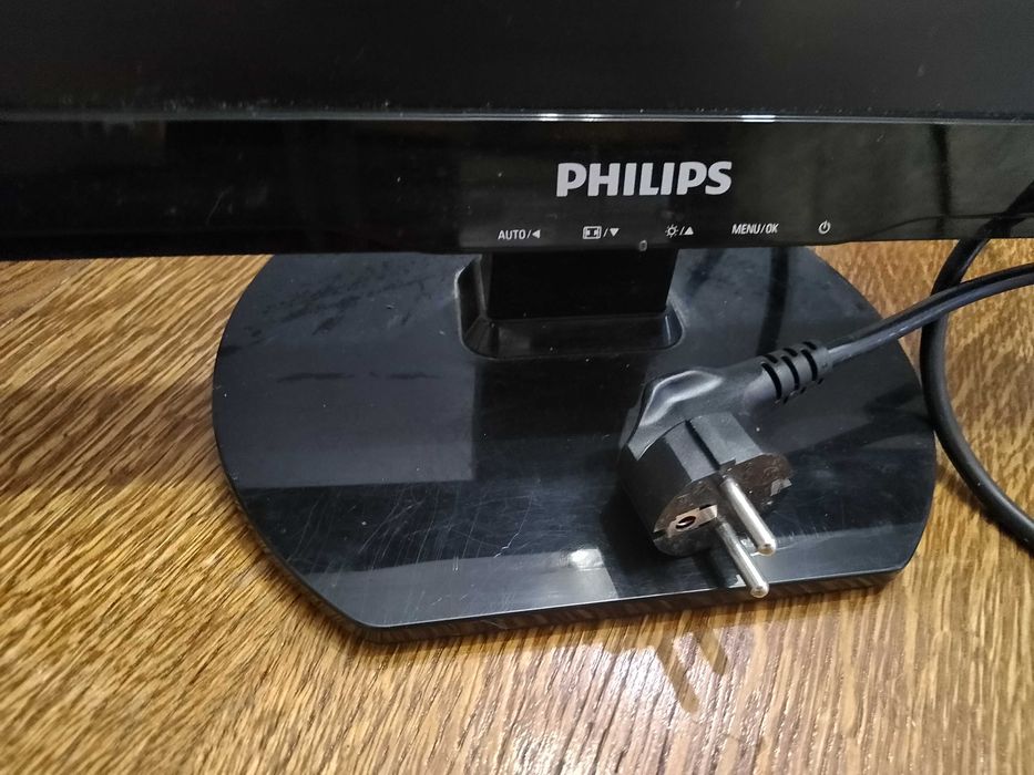 monitor Philips 18 cali