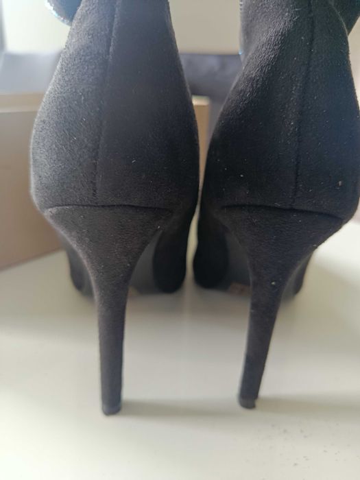 Buty na szpilce