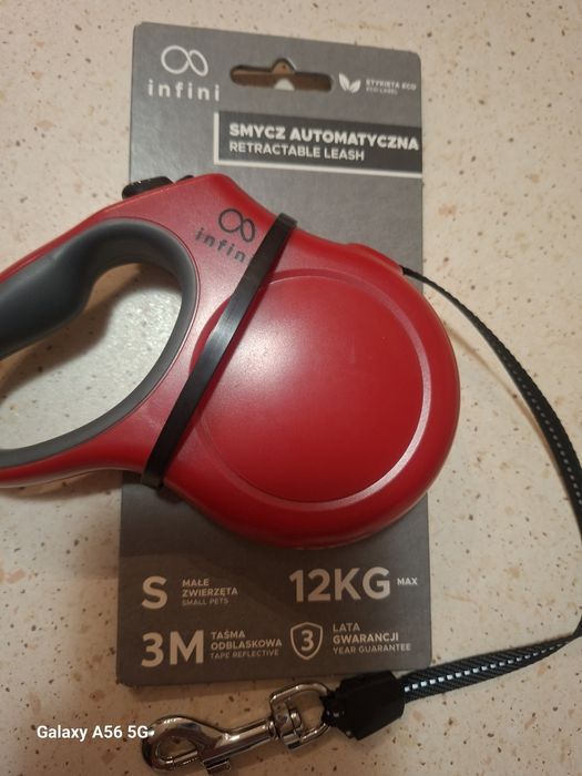 Smycz automatyczna Infini czerwona