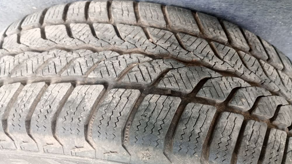 Opony z felgami zimowe