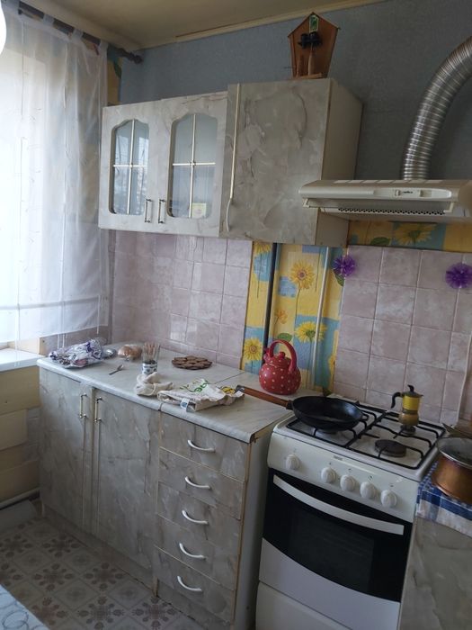 Продам двокімнатну квартиру