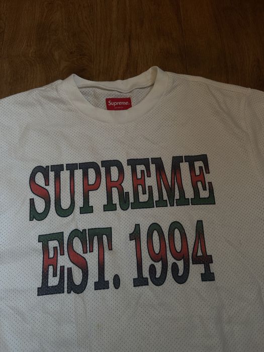 Футболка Supreme