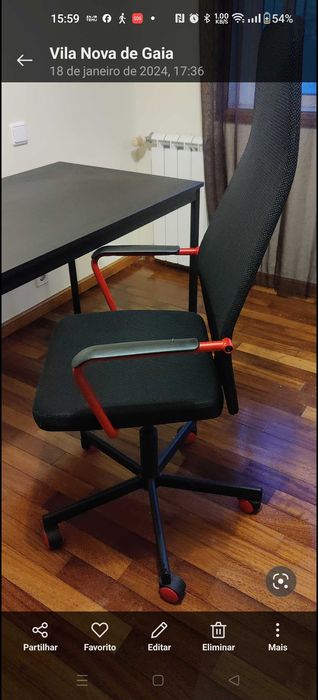 Secretaria e cadeira escritório