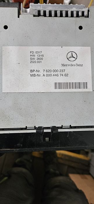 Radio  Mercedes Actros A0004467462