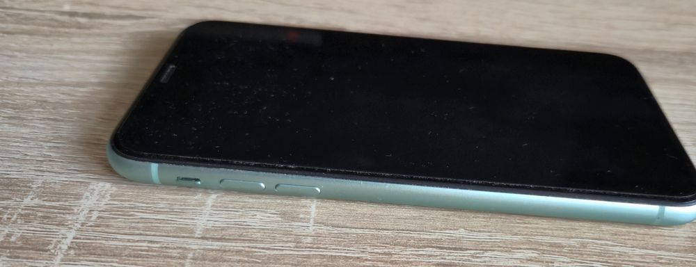 Мобільний телефон Iphone 11