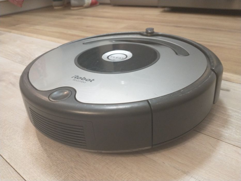 iRobot Roomba 616