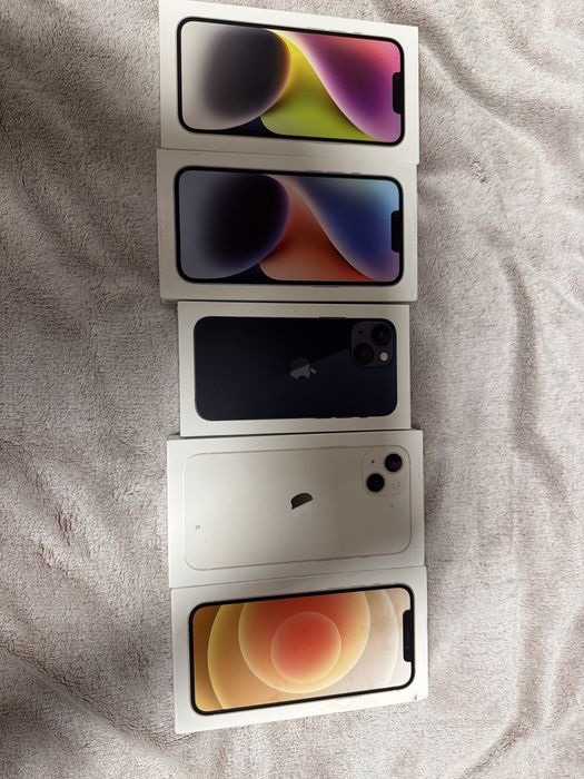 Коробки з під техніки Apple
