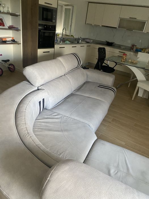 Sofa cama muito novo 3 partes unico dono