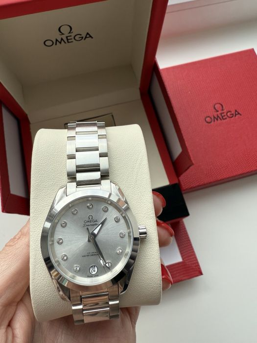 Жіночий годиник Omega Seamaster Aqua Terra.