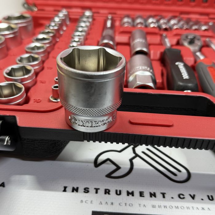 ОНОВЛЕНИЙ Intertool 110од. Набір інструментів 1/4, 1/2 4-32мм