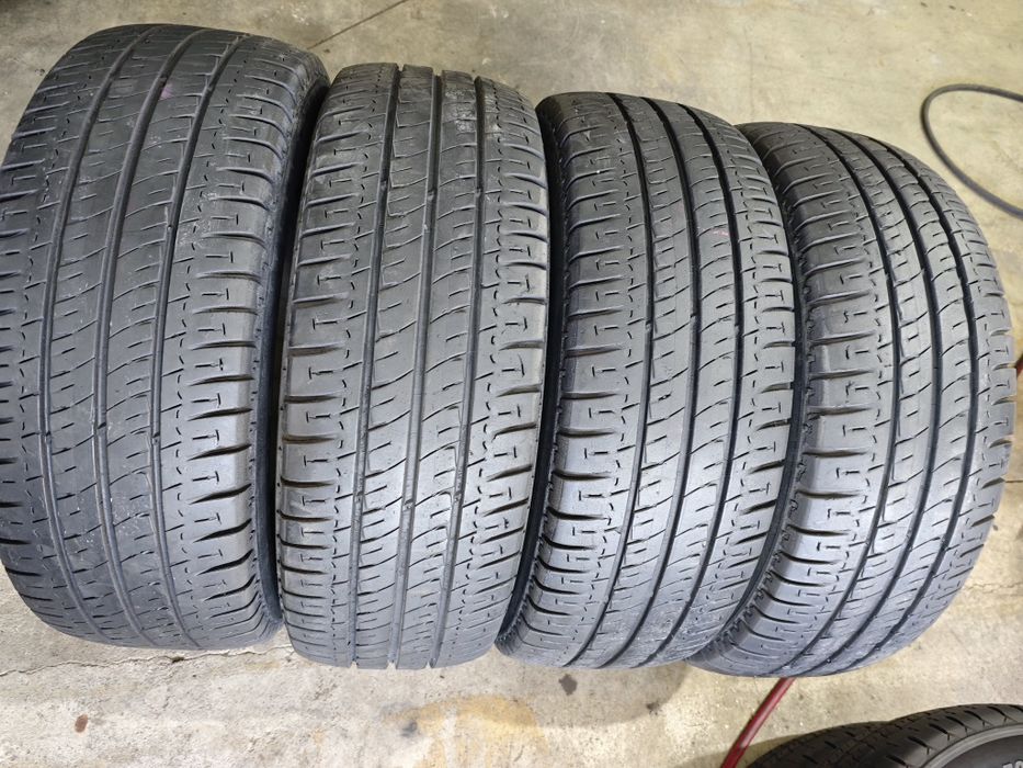 235/65/16C Michelin