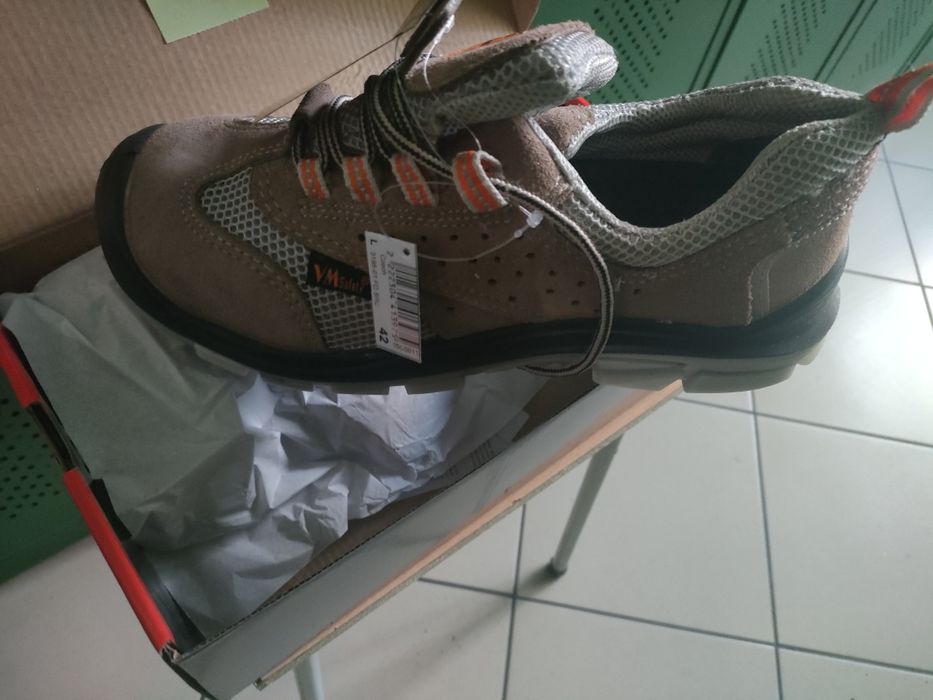 Półbuty robocze 42r VM Footwear Tirana 3195 O1 FO SRA