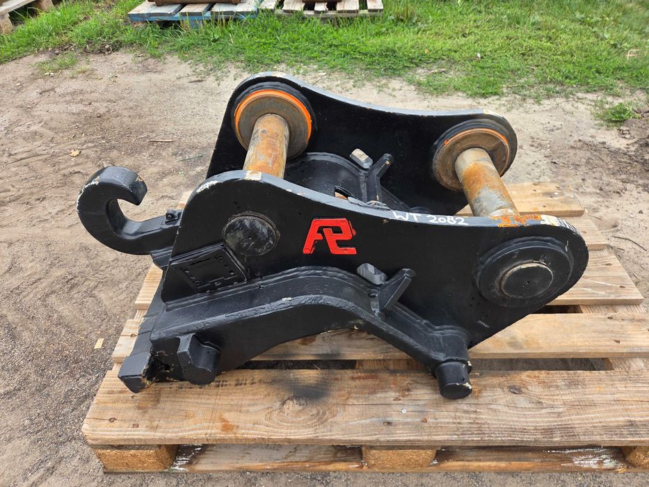 Szybkozłącze Hydrauliczne Verachtert Hitachi Case Cat CW20 CW30 CW40 Sworzeń fi 80mm