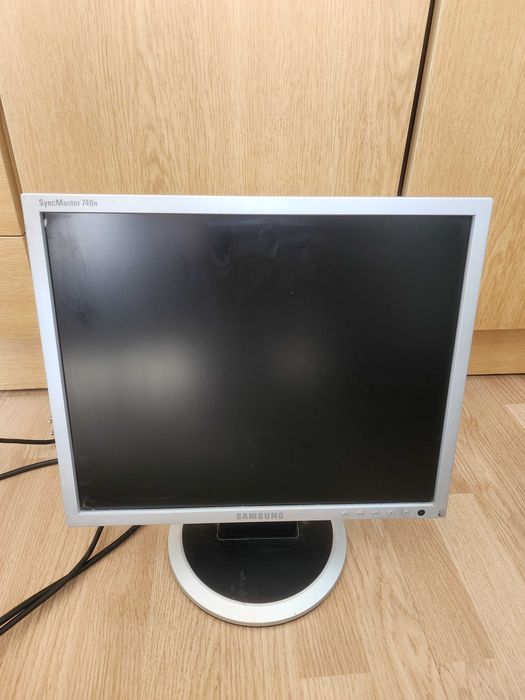 Monitor SyncMaster740N