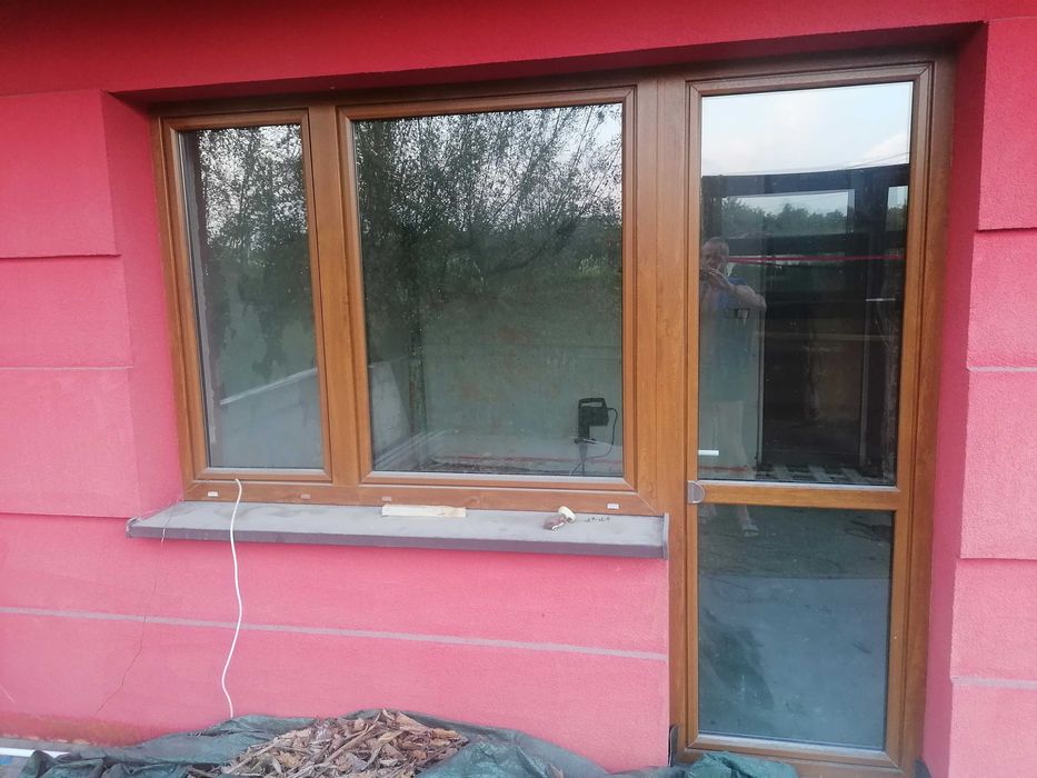 Okno balkonowe 175x142 złoty dąb