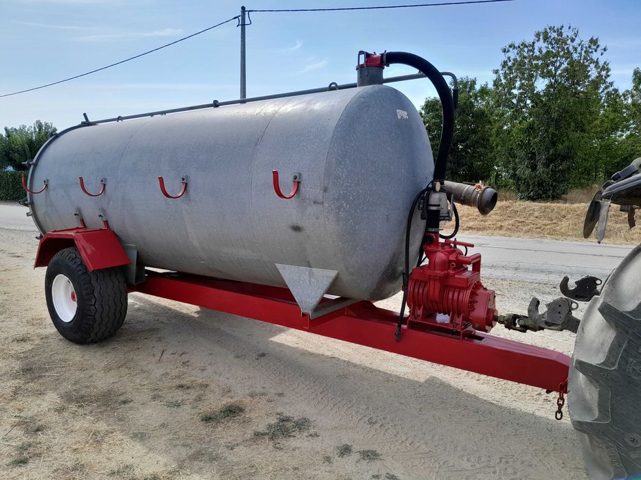 Cisternas de 3000L a 6000L