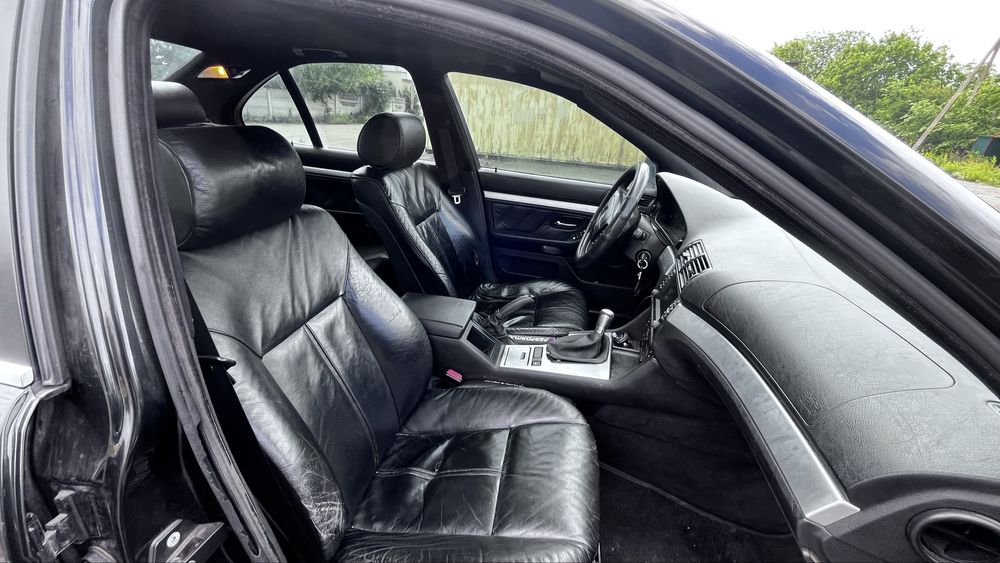 Продам BMW E39 кузові
