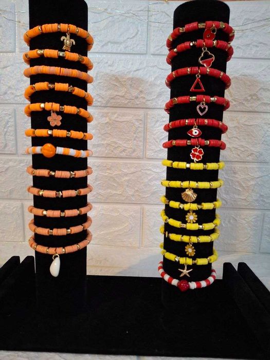 Браслети ручної роботи