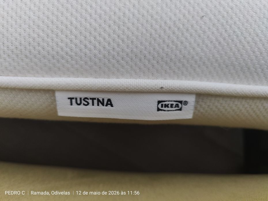 Sofá com cama incluida