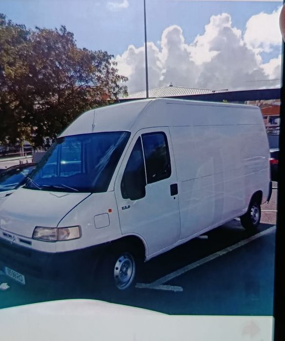 Aluguer de carrinhas sem motorista