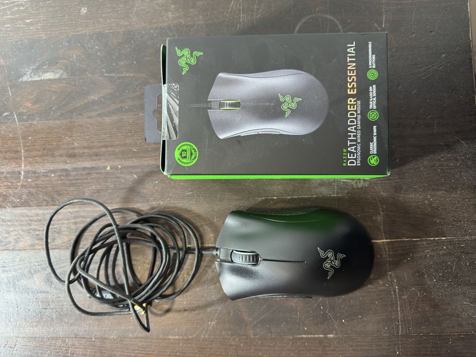 Razer DeathAdder Essential – Gamingowa Mysz Przewodowa (z usterką lewego przycisku)