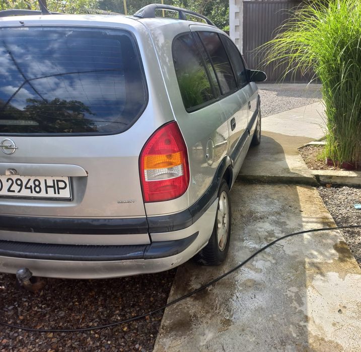 Опель Зефіра А.     .