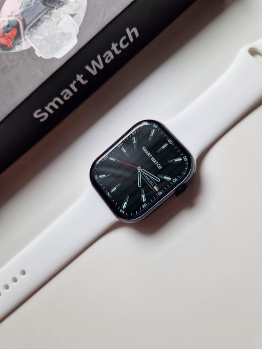 Smartwatch biały